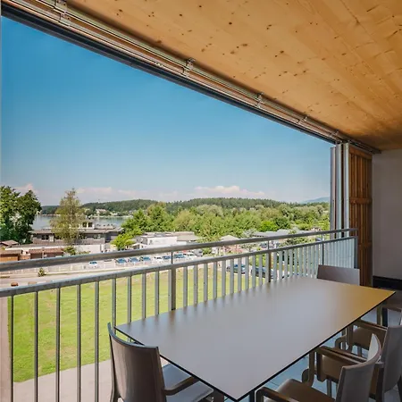 Fruehstueck Terrasse Mit 1 Schlafzimmer 아파트 *
