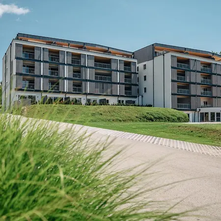 Fruehstueck Terrasse Mit 1 Schlafzimmer Appartement *